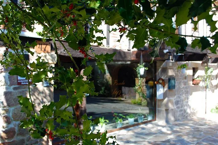 Posada La Corralada Pamanes Country house
